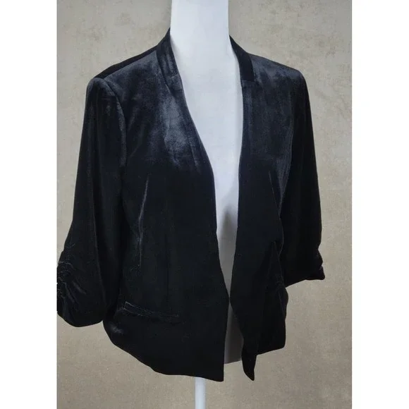 Eliza j shop velvet blazer